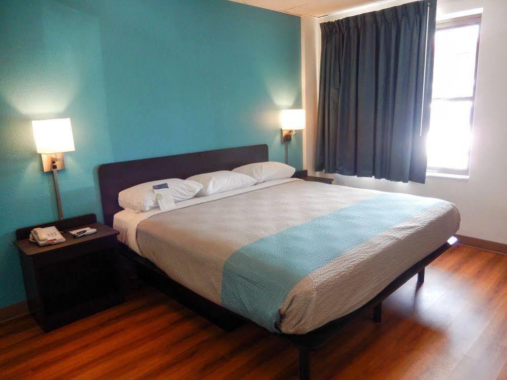 Motel 6-Elmsford, Ny - White Plains 외부 사진