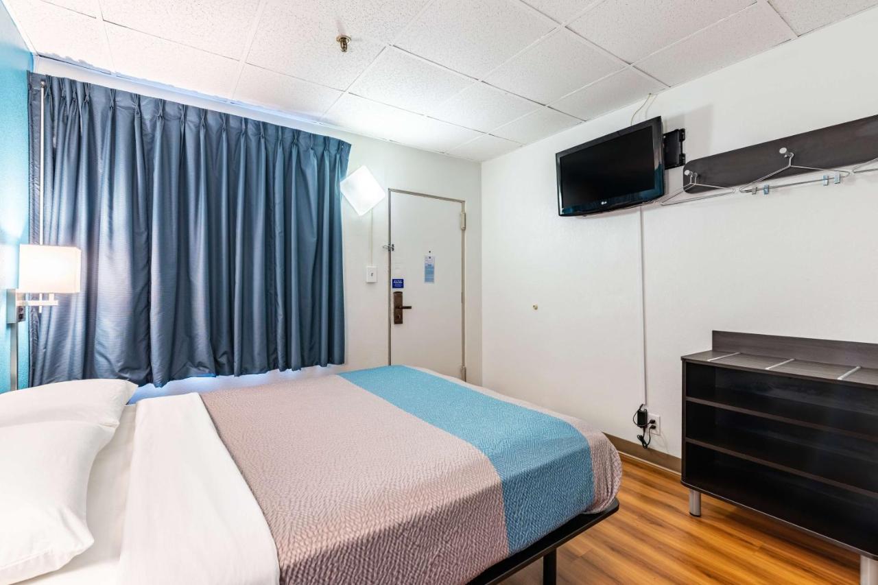 Motel 6-Elmsford, Ny - White Plains 외부 사진
