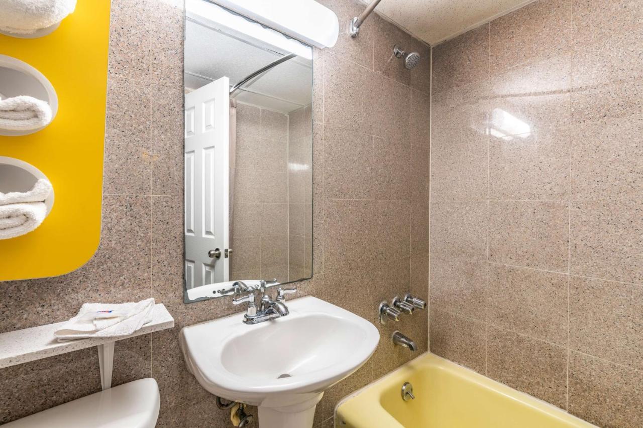 Motel 6-Elmsford, Ny - White Plains 외부 사진